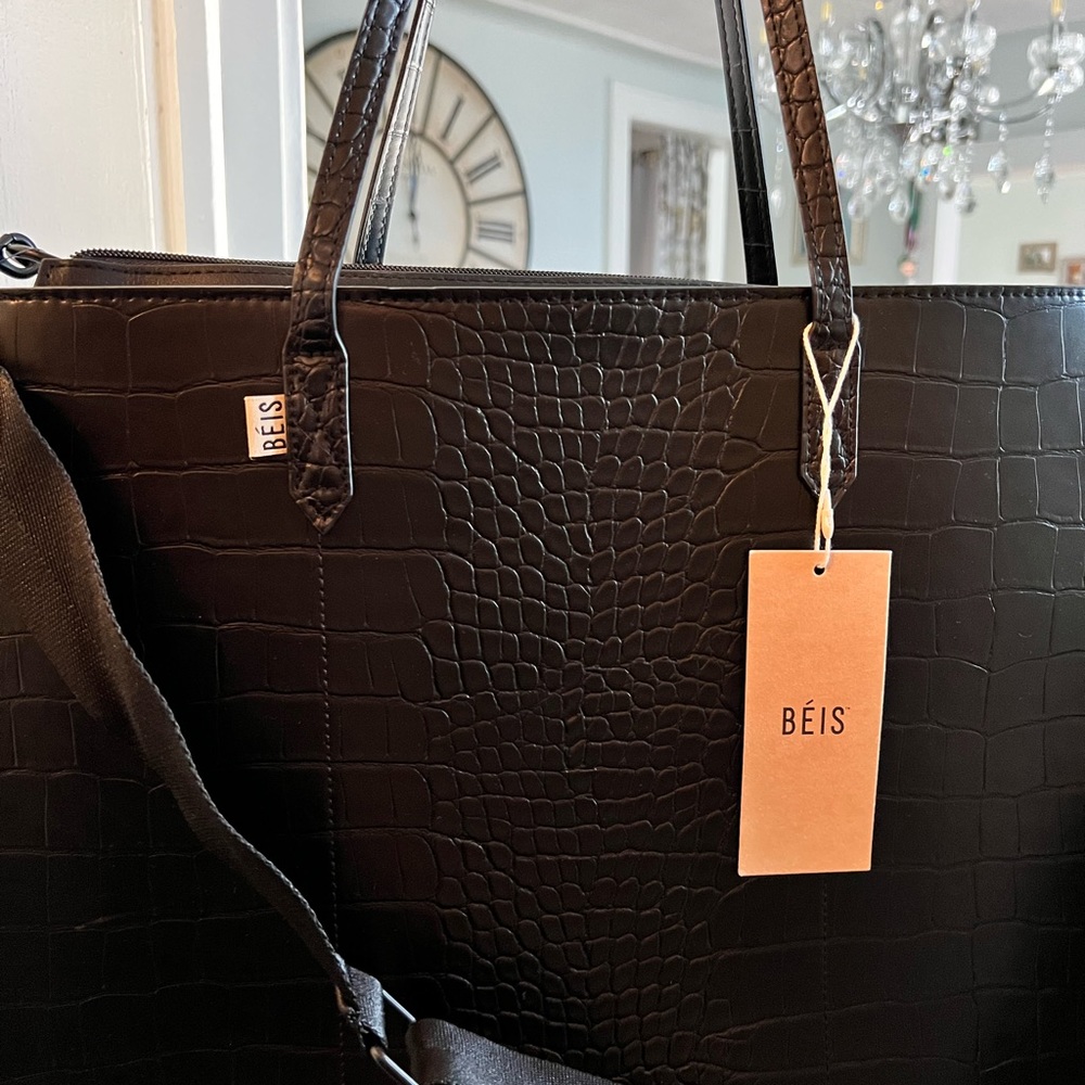 PRICE FIRM!! BÉIS The LARGE work tote in CROC
